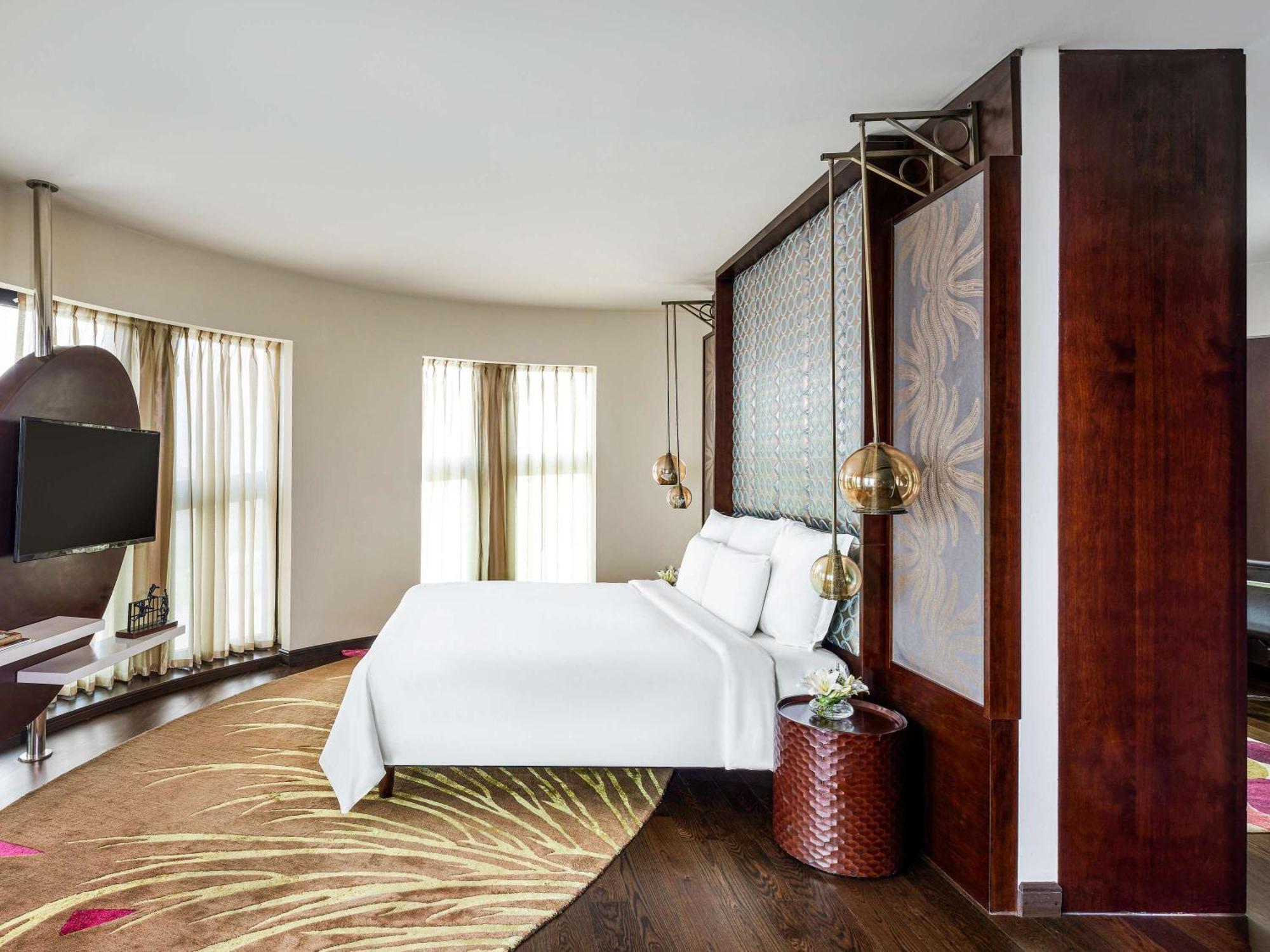 Pullman Aerocity Hotel New Delhi