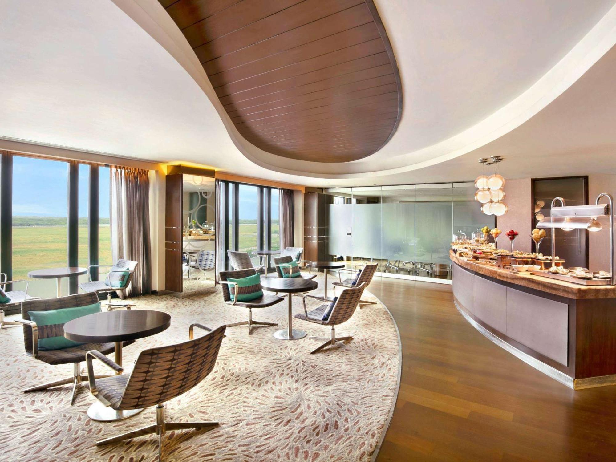 Hotel Pullman Aerocity New Delhi