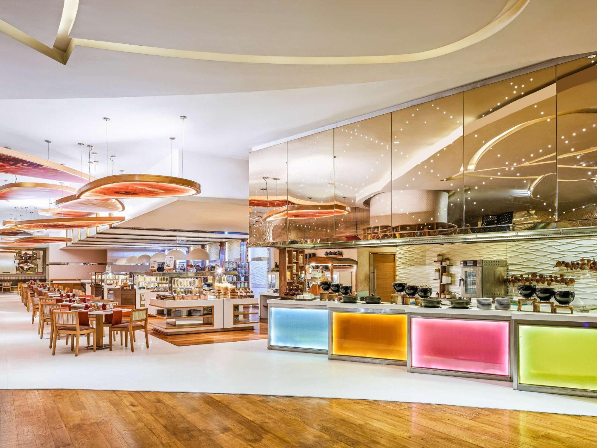 Hotel Pullman Aerocity 5*